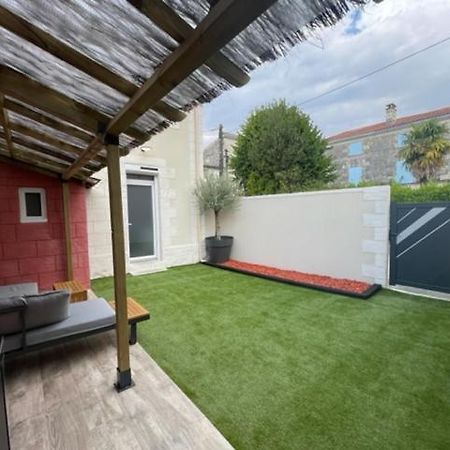 - Le Nuage - Unique, Espace Spa Privatif Et Jardin Avec Plancha Et Salon Privatif, Stationnement Public Gratuit Niort Eksteriør billede