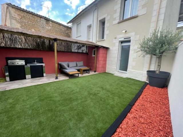 - Le Nuage - Unique, Espace Spa Privatif Et Jardin Avec Plancha Et Salon Privatif, Stationnement Public Gratuit Niort Eksteriør billede